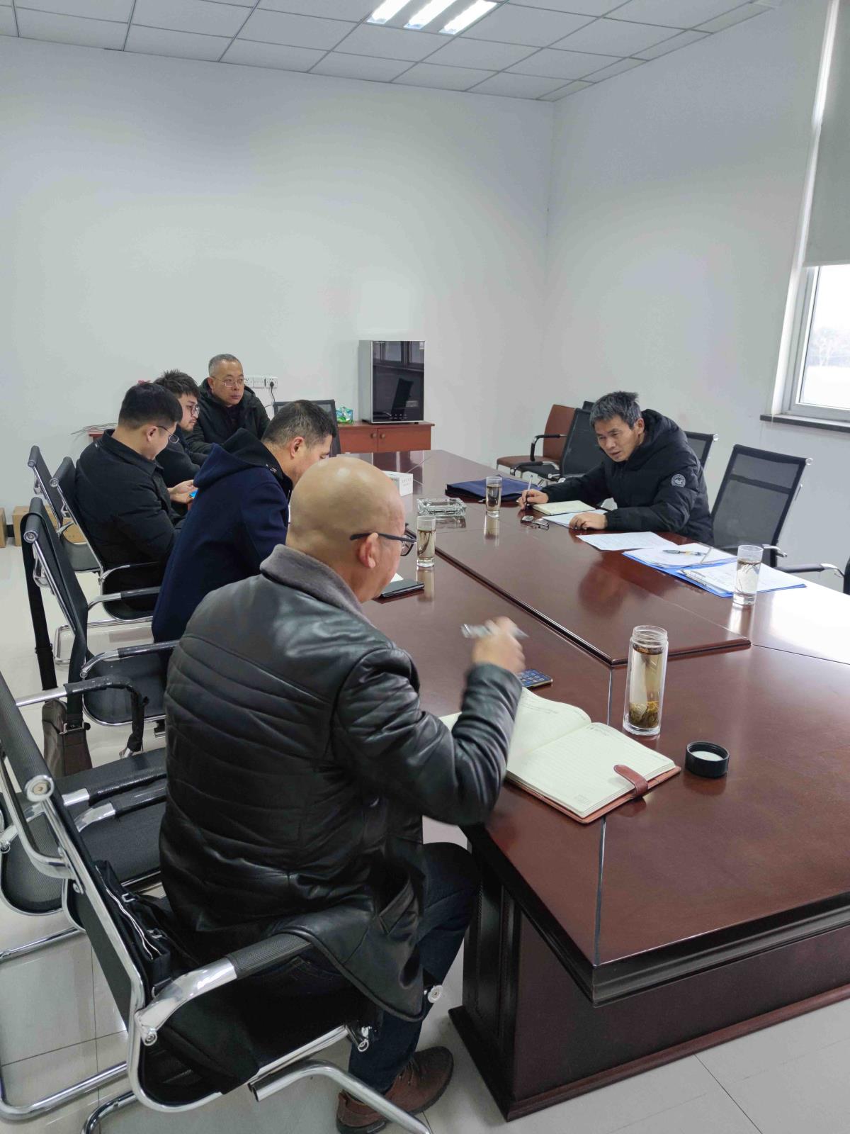 座談會.jpg 座談會.jpg